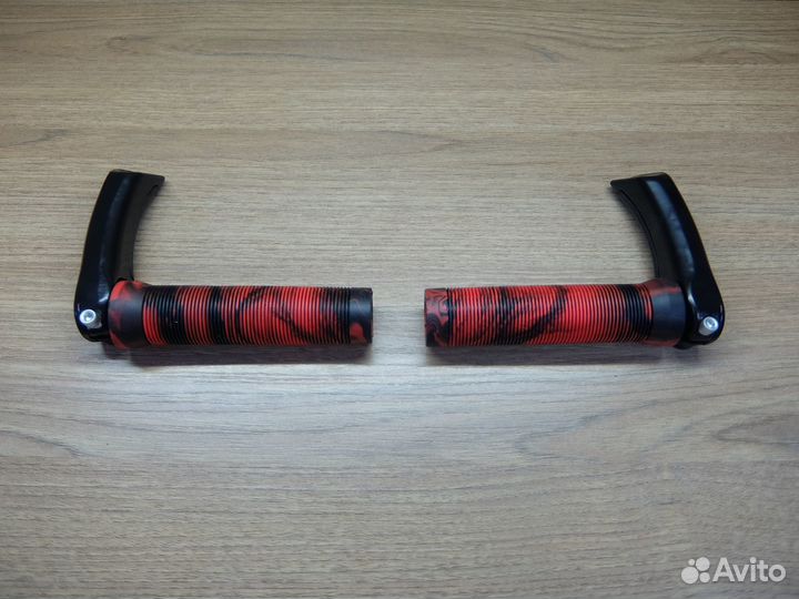 Грипсы (ручки) велосипедные New Rubber с рогами