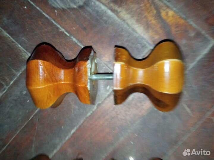 Ручки деревянные покрыты лаком