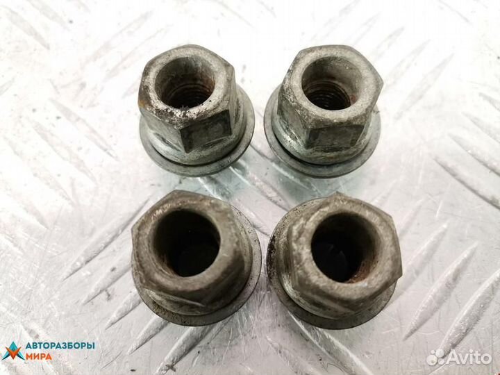 Болт колесный Ford Fusion 2002 1470843