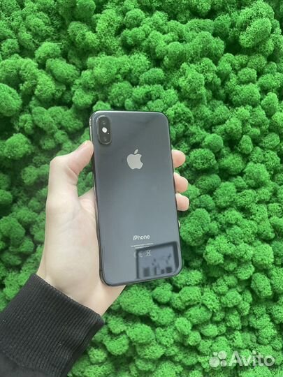 iPhone X, 64 ГБ