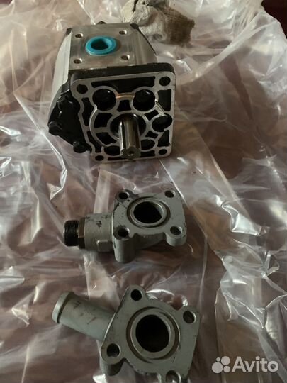 Насос подьема кузова howo