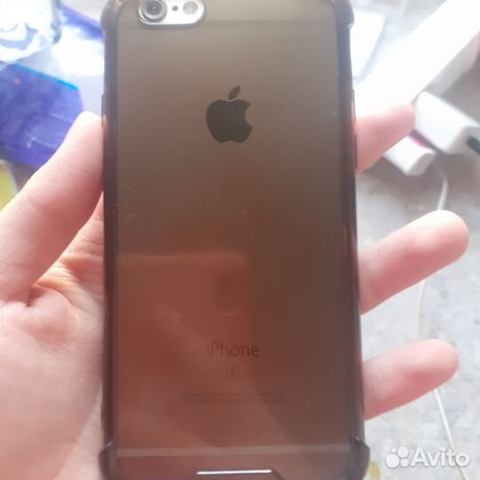 iPhone 6S, 64 ГБ