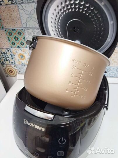 Мультиварка новая