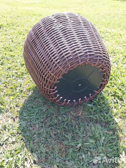 Корзина плетеная