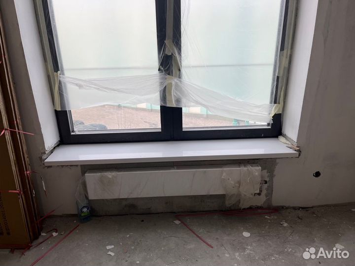 Подоконник из кварцевого камня на заказ