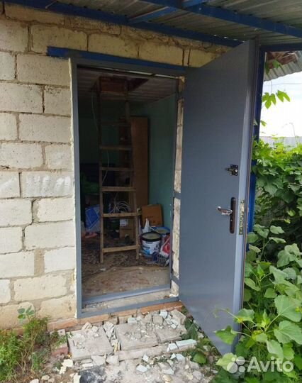 Двери входные металлические