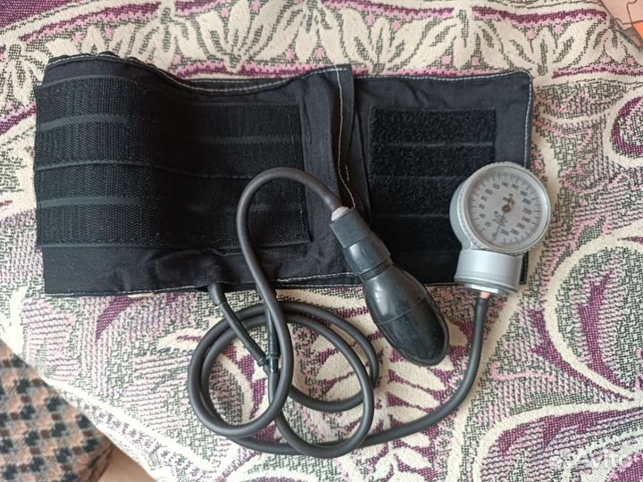 Тонометр механический