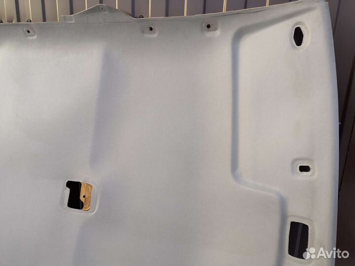 Обшивка потолка Mazda B2500