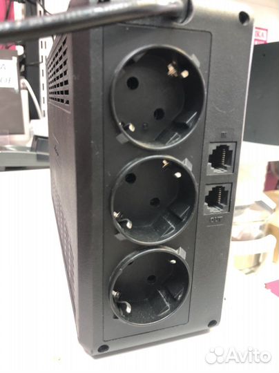 Ибп CyberPower ut650eg