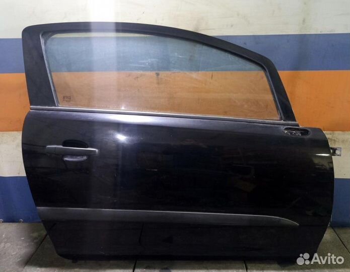 Дверь передняя правая Opel Corsa D D