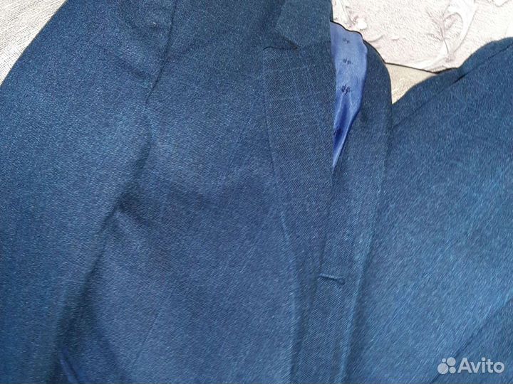 Костюм для мальчика 140-146,другою 146-152