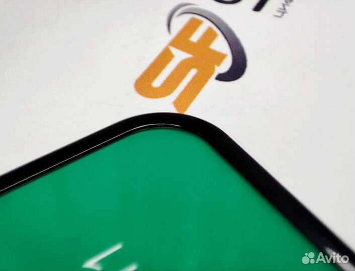 Защитные стекла с силиконовым кантом для iPhone