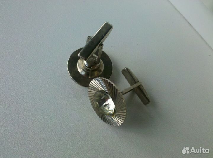 Запонки с прозрачным камнем СССР винтаж