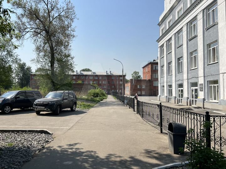Торговая площадь, 345 м²