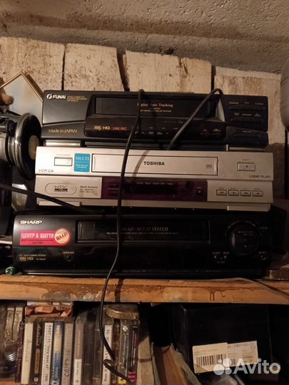 Видеомагнитофон