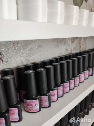 Гель лак для ногтей