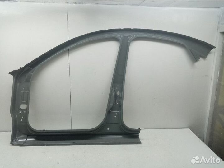 Панель боковая средняя правая LADA Vesta