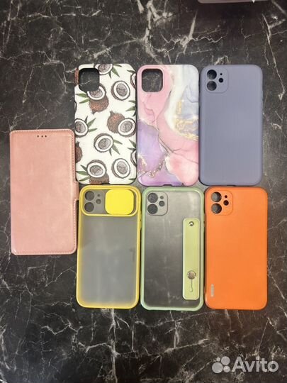 Чехлы на iPhone 11