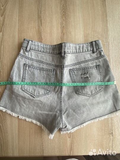 Шорты для худенькой девушки