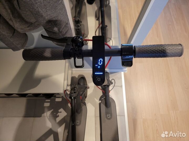 Электросамокаты Xiaomi Mi 1S (M365S)