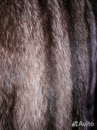 Шуба енотовая.новая