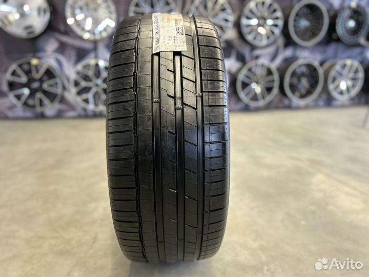 Hankook Ventus S1 Evo 3 K127 295/40 R22 112Y