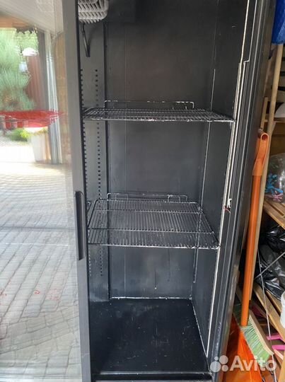 Холодильник для цветов