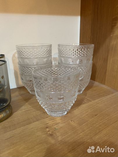 Хрустальные бокалы