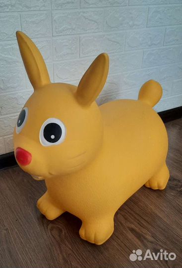 Игрушка попрыгун Заяц