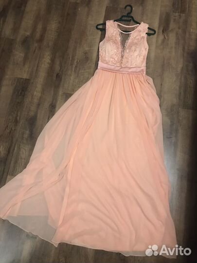 Платье нарядное