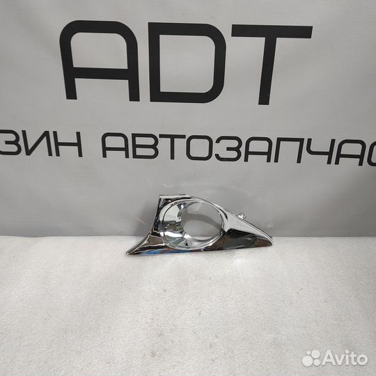 Рамка птф левая toyota camry 50 хром дорестайлинг