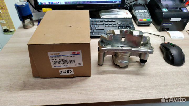 Суппорт тормозной задний R toyota camrySXV10 91-96