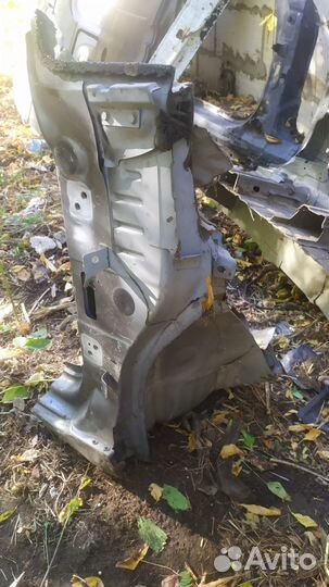 Citroen c3 Picasso стойка передняя правая