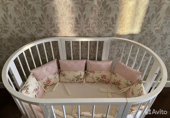 Кроватка трансформер с маятником