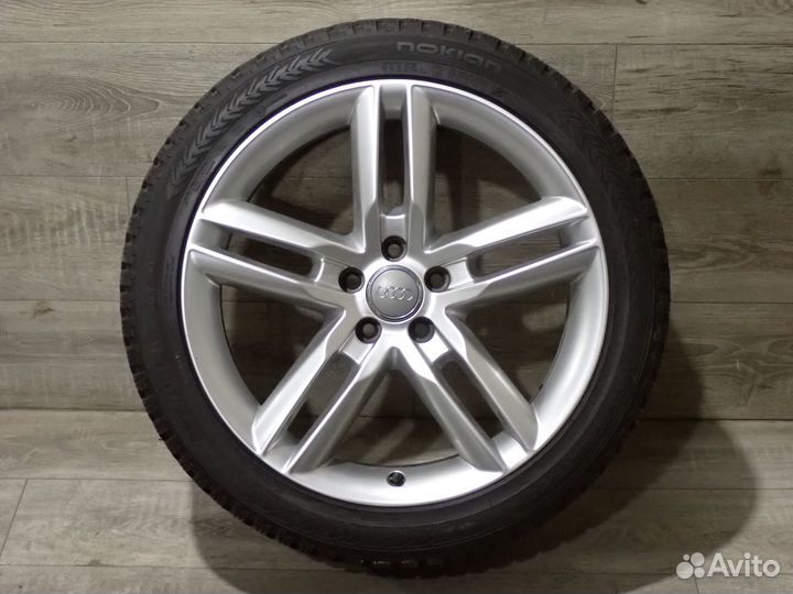 Комплект оригинальных R19 дисков Audi A8