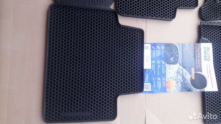 Автомобильные коврики eva