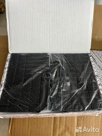 Груза самоклеющиеся черные 100шт