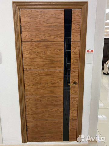 Дверь межкомнатная Шторм натуральный шпон