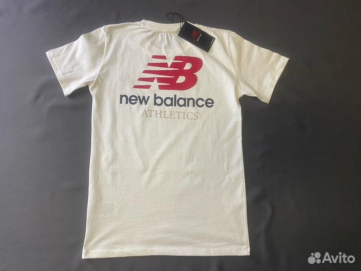 Футболка New Balance