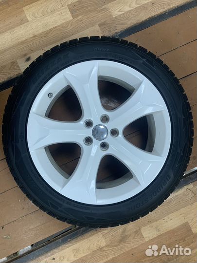 Bridgestone Blizzak DM-V2 245/50 R20 102T