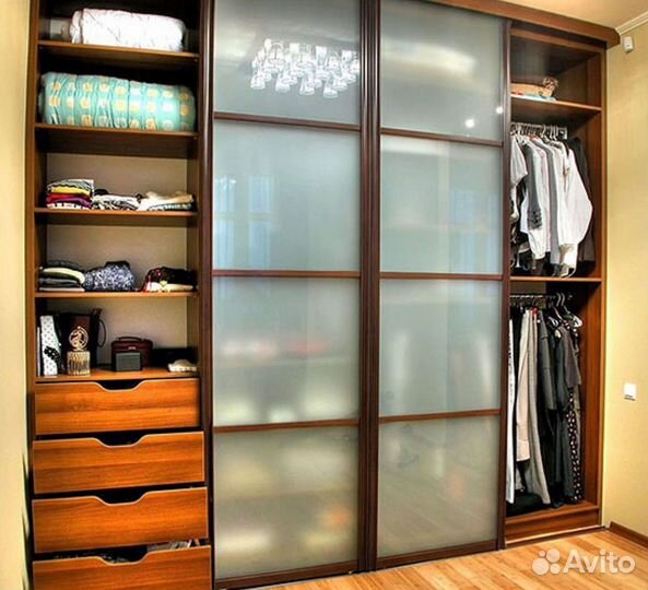 Шкаф стенка