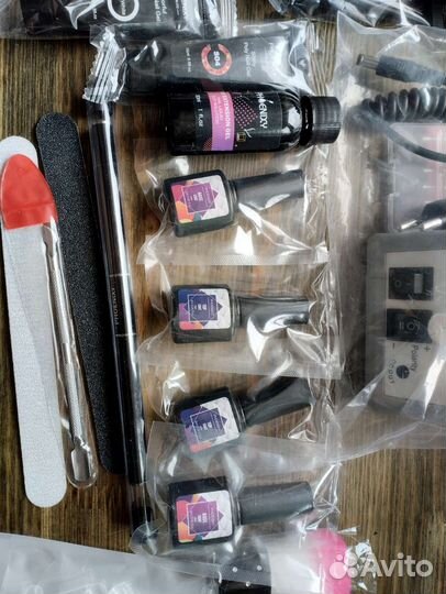 Для наращивания ногтей