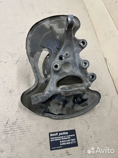 Кулак со ступицей передний правый Мерседес w204