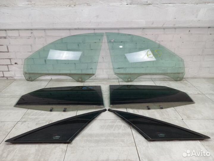 Стекла дверей комплект Audi S6 C5 2002