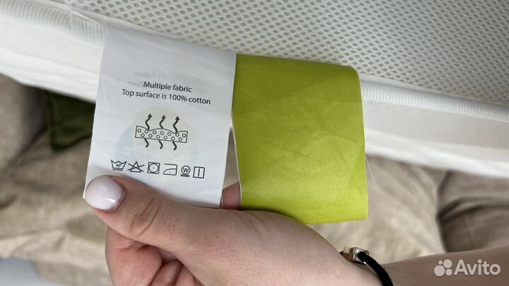 Матрас в кроватку happy baby mommy lux