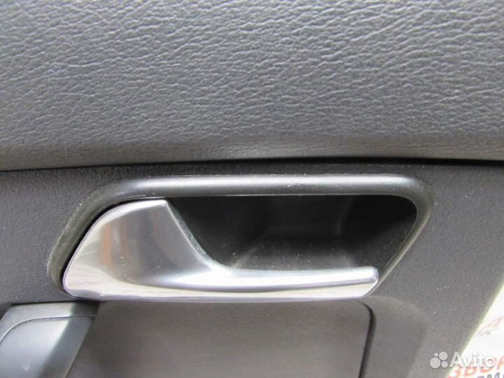 Обшивка двери задней левой для Volkswagen Touran 1