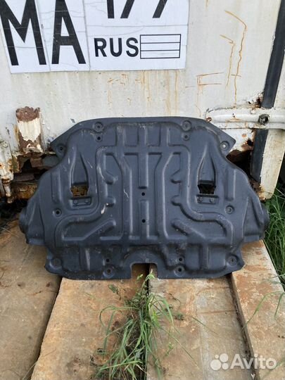 Защита двигателя Mercedes Benz W221