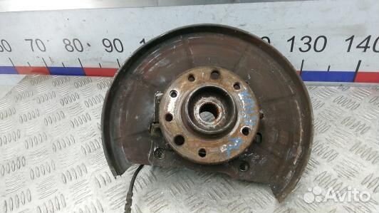 Ступица передняя левая opel meriva B (XPH21K901)