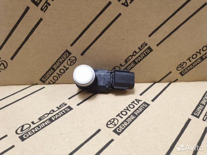 Датчик парковки (парктроник) Toyota Camry V70