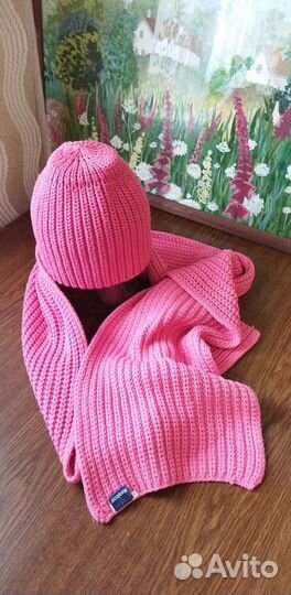 Комплект шапка и шарф для девочки